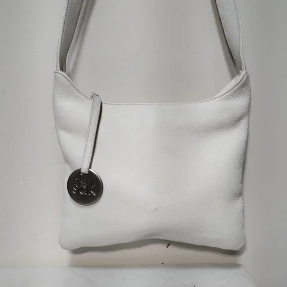 The Sak White Leather With Logo Charm Crossbody Shoulder Bag - Picture 4 of 11